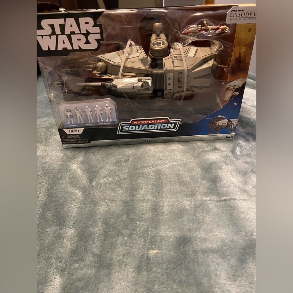 Star Wars Micro Galaxy Squadron AT-TE Walker - White, Gray, Black